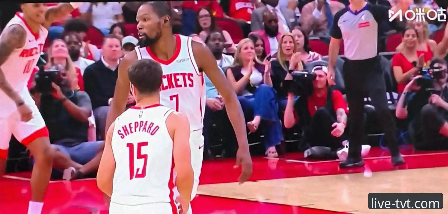 NBA常规赛观赛必备知识：火箭111-94大胜尼克斯，杜兰特27分领衔三连胜